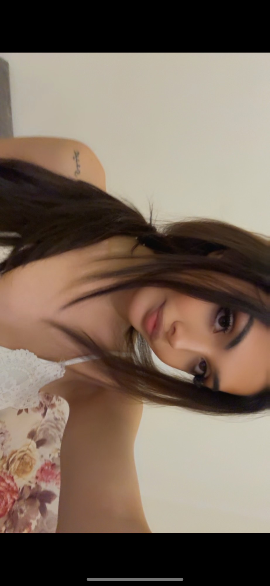 Mariam 🇦🇱 3